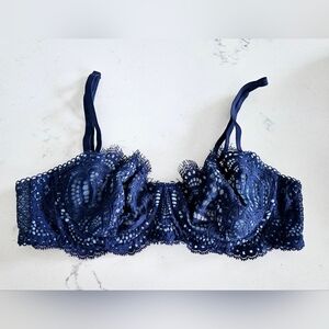Victorias Secret Blue Laced Dream Angels Unlined Push Up without padding